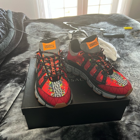 Versace like new